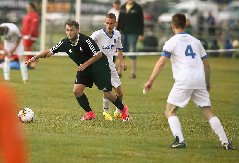 fotboll