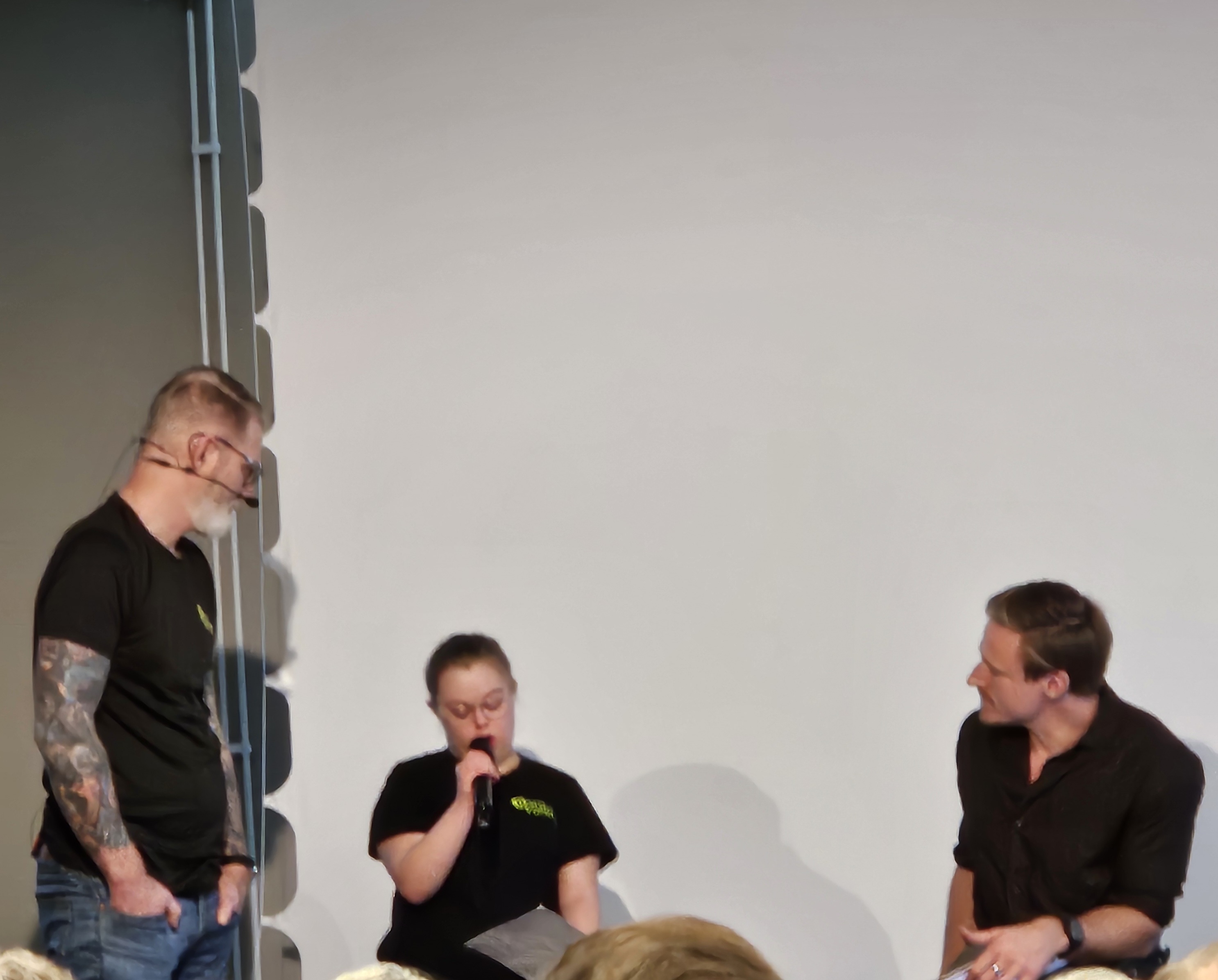 Matilda & Niclas från Bara vanlig och Aron