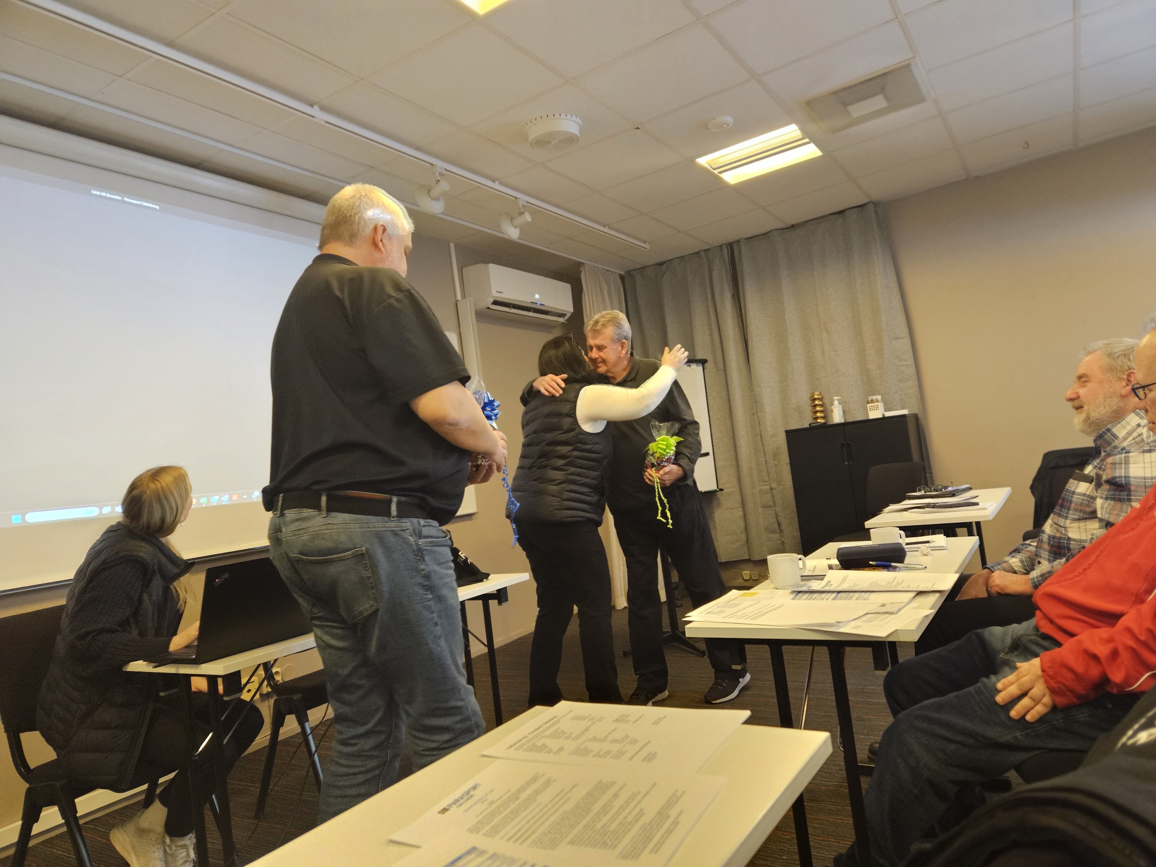 Valberedningen tackas av