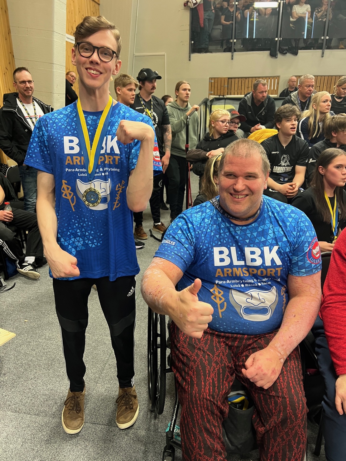 Johannes Bergkvist och Pontus Johansson vid SM i armbrytning.