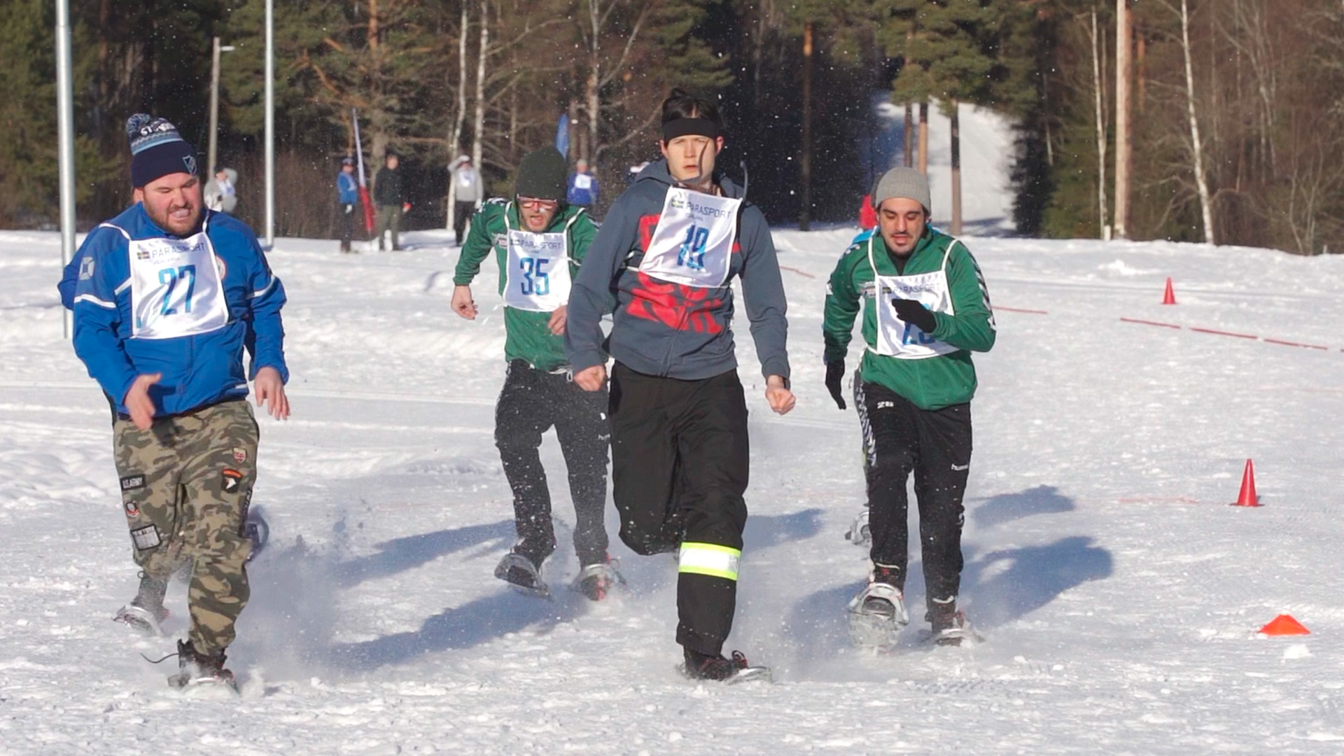 Bild snöskolöpning